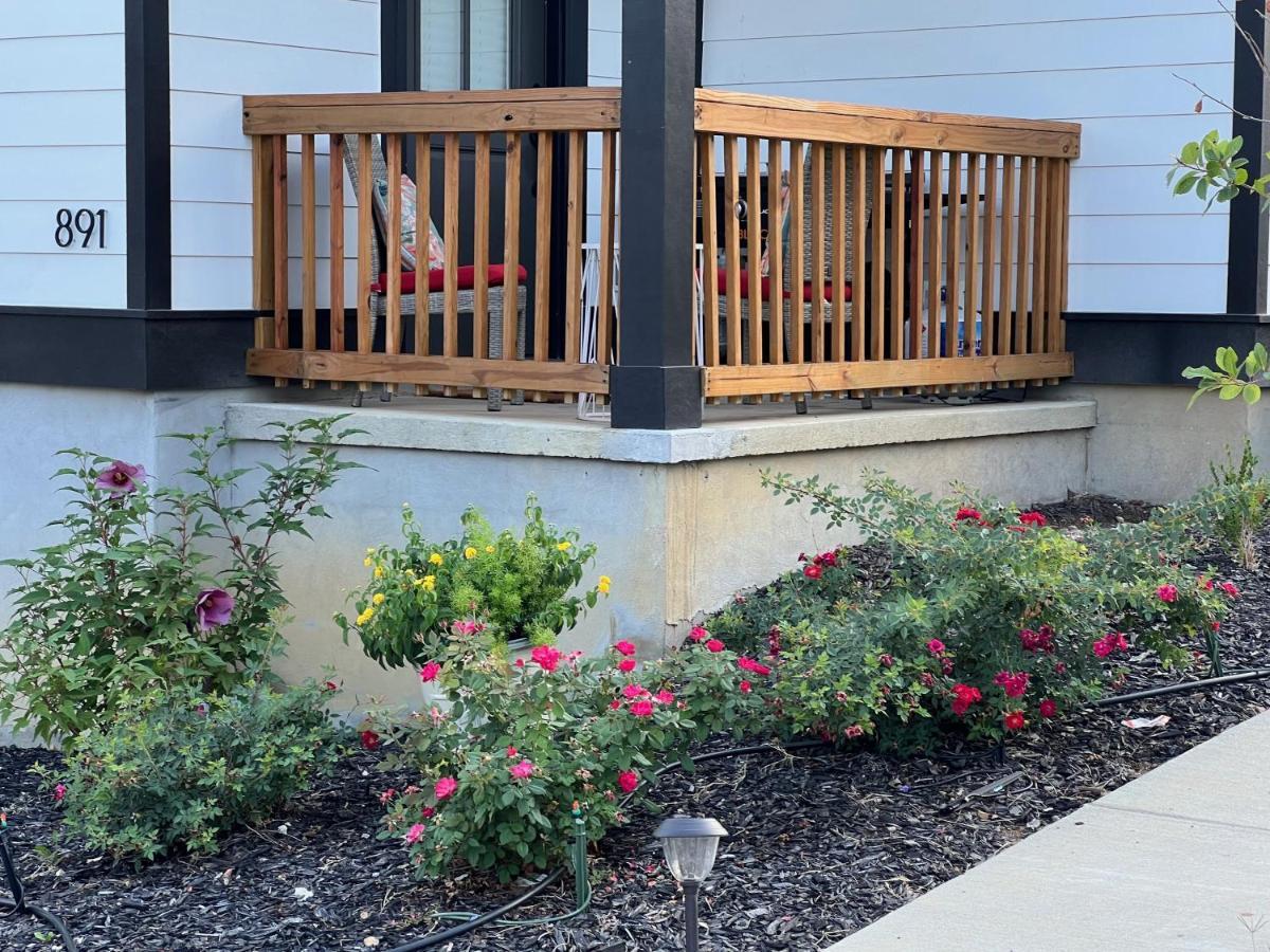 New Centennial Park Luxury Smart Home W Courtyard 费耶特维尔 外观 照片