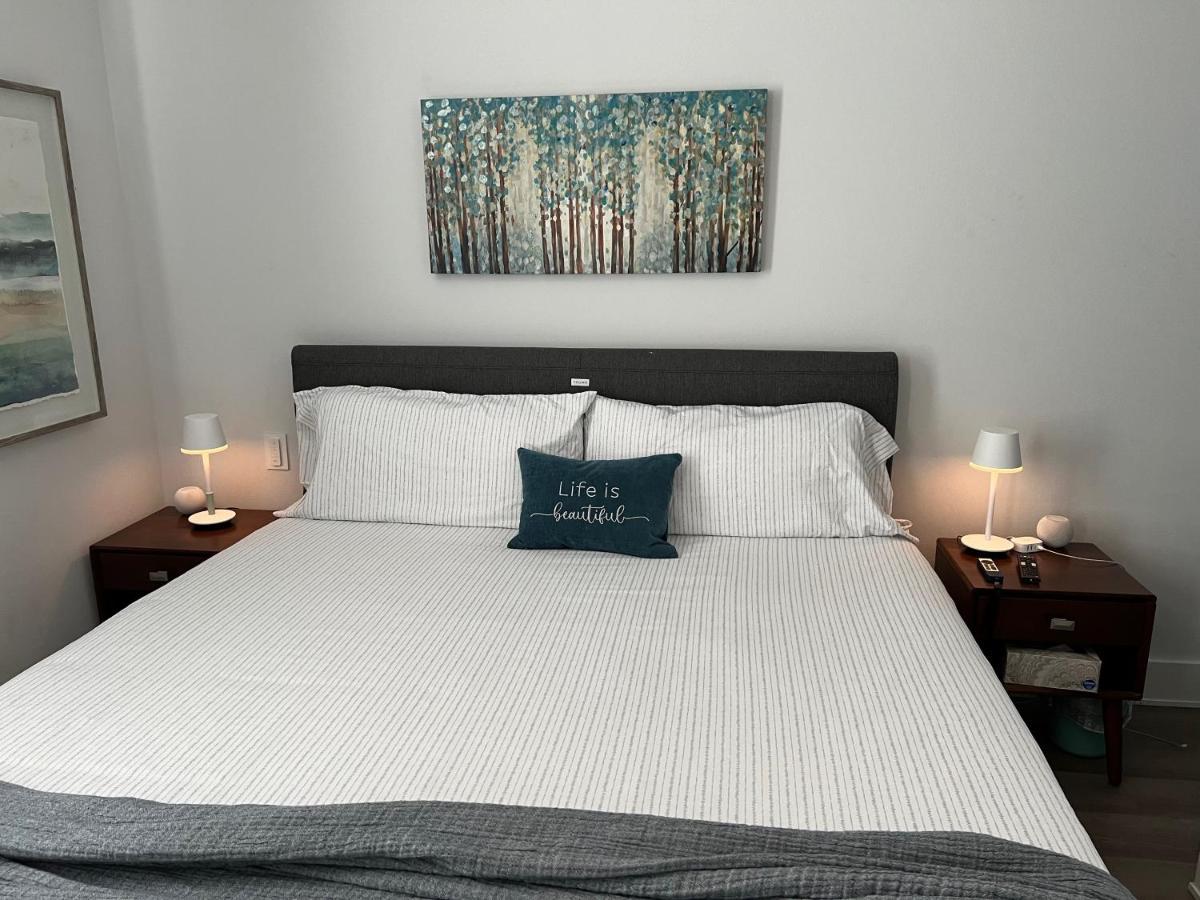 New Centennial Park Luxury Smart Home W Courtyard 费耶特维尔 外观 照片
